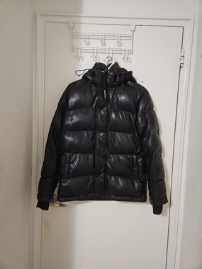 Aritzia Super Puff Original Winter Jacket Waterproof w/ Hood Size 2XS
